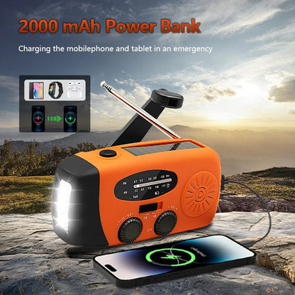 small portable radio Emergency Radio Hand Crank Solar FM Radio 2000mAh Power Bank with Charging Battery operated radio